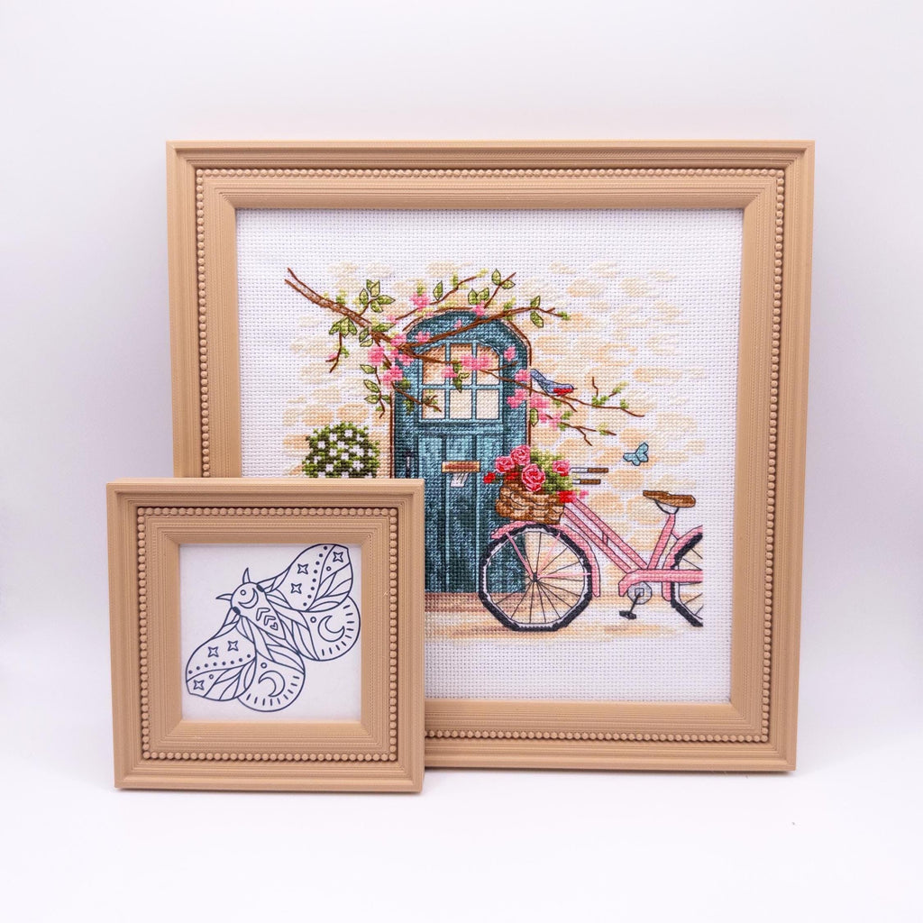 Magnetic Cross Stitch Frame: Beige Needlework Display with Stand