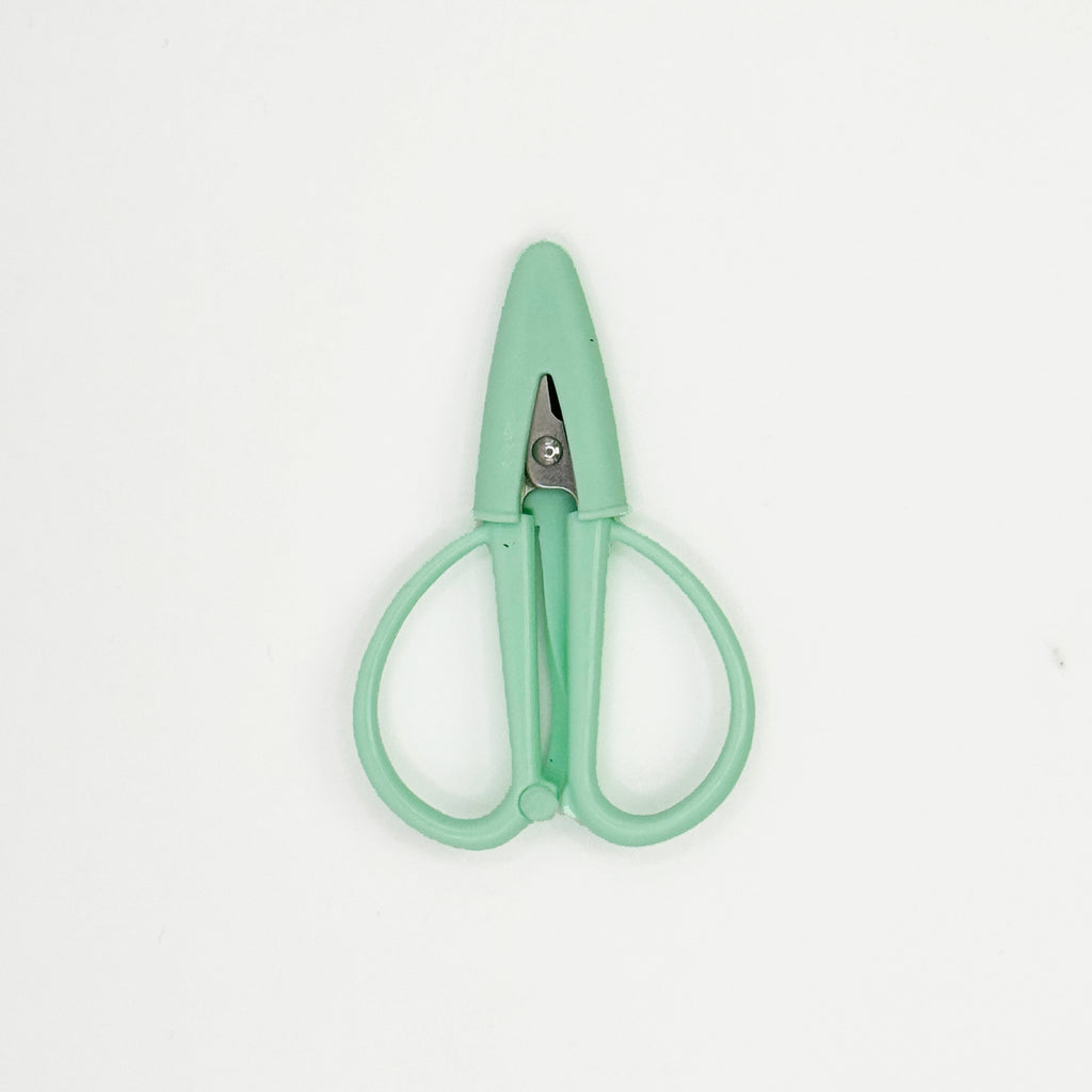 Tiny Traveler Mini Scissors
