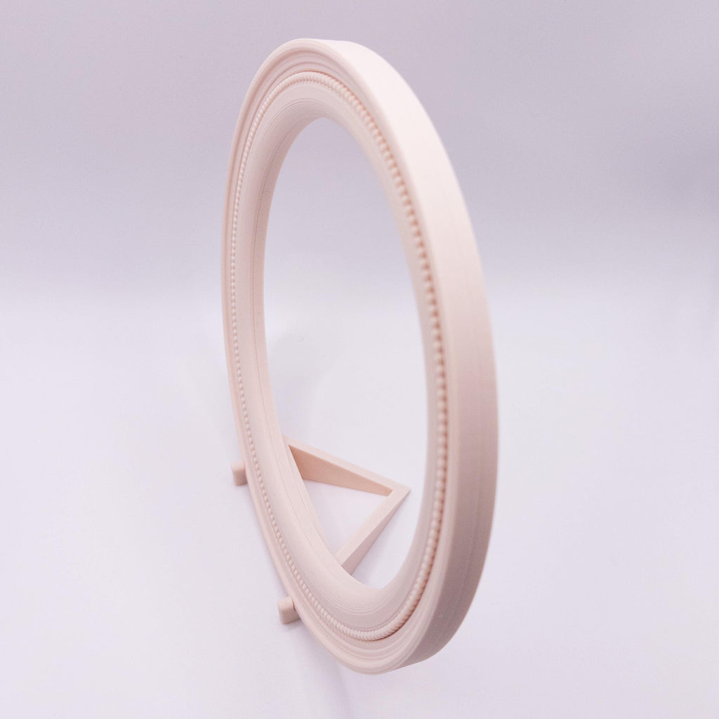 Magnetic Cross Stitch Round Frame: White Needlework Display with Stand